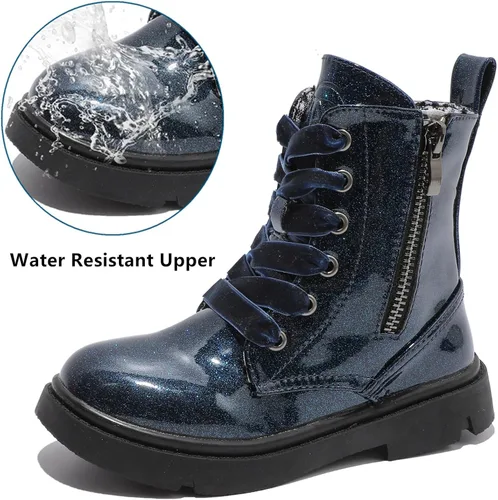 Vista 2 de DADAWEN Botas de tobillo con purpurina para niños y niñas, zapatos de combate impermeables con cremallera lateral para niños pequeños, niños grandes