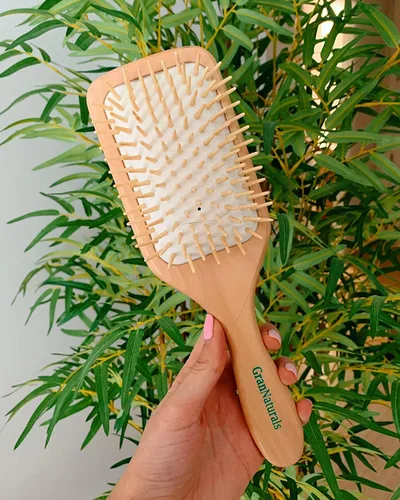 Vista 8 de Cepillo de pelo con cerdas de madera Longitud 10.25 pulgadas de ancho 3.5 pulgadas Cepillo de pelo grande con mango de madera natural ecológico