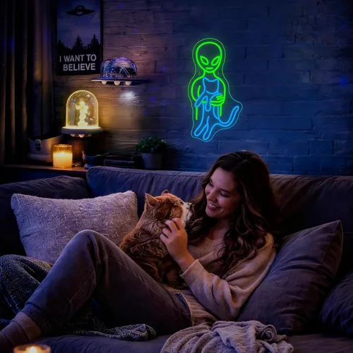 Vista 6 de Ineonlife Letreros de neón de alienígena verde, divertidos letreros de neón de gato alienígena para cueva de hombres, luz LED, decoración de arte