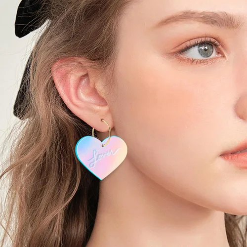Vista 3 de Awinesn Swifts Lover - Aretes de corazón para mujer, plata 925, aretes de moda para posteriores al concierto, aretes colgantes de acrílico, regalos