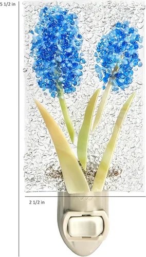 Vista 3 de Luz nocturna de campana azul de vitral, luz nocturna enchufable hecha a mano con diseño de flores de vidrio fundido en azul y transparente