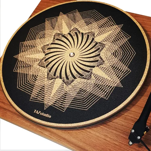 Vista 3 de Alfombrilla giratoria de corcho para un mejor soporte de sonido en el tocadiscos de vinilo LP - Diseño geométrico original, tapete de corcho claro