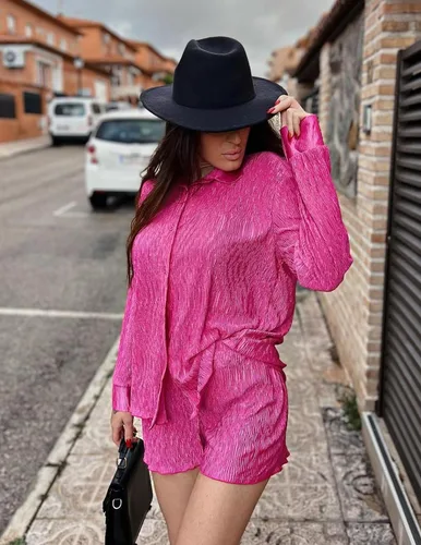 Vista 6 de Ekouaer Pleated Sets for Women 2 Piece Lounge Shorts Set Long Sleeve Button Down Shirts Outfits