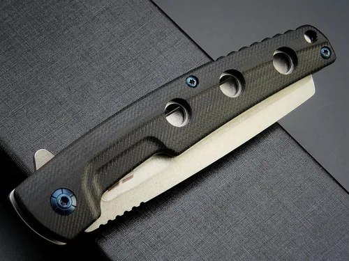 Vista 8 de Eafengrow EF941 EDC Cuchillo plegable de bolsillo D2 Hoja de acero G10 Mango Clip de bolsillo con bloqueo de forro de seguridad para acampar Negro