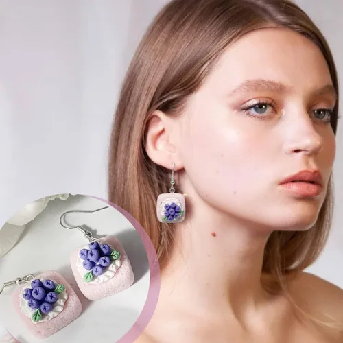 Vista 7 de 30-40 pares de aretes extraños, lindos y divertidos, con diseños de osos de gomita, patos, hongos, frutas y flores, para mujeres, aretes colgantes