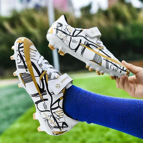 Vista 7 de Niber Zapatos de fútbol para niños pequeños y grandes, ligeros y duraderos, zapatos de fútbol antideslizantes para fútbol al aire libre, tacos firmes