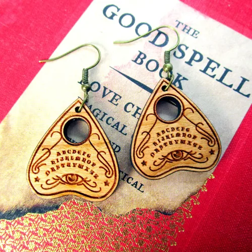 Vista 9 de Spirit Board - Aretes colgantes tipo planchette, hipoalergénicos de madera sin níquel, joyería de bruja de invocación de espíritu de mal de ojo