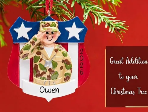 Vista 4 de Adorno de Navidad personalizado del ejército 2026 – Personalización gratuita Soldado de las Fuerzas Armadas en uniforme de camuflaje militar
