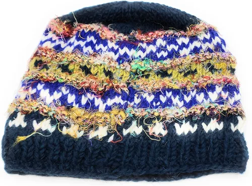 Vista 2 de Gorro de lana tejida a mano y seda reciclada, con forro polar, fabricado en Nepal