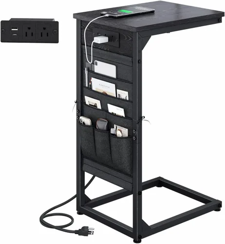Vista 5 de Mesa auxiliar en forma de C con estación de carga rápida, mesa lateral pequeña para sofá con bolsa de almacenamiento, bandeja de TV para sofá