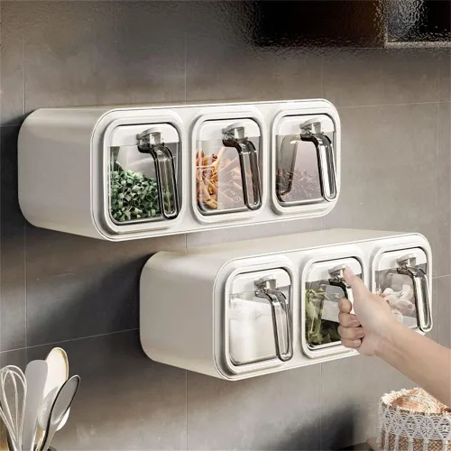 Vista 3 de chislim Tarros de especias montados en la pared, caja de condimentos autoadhesiva con cuchara, botella dispensadora de condimentos múltiples