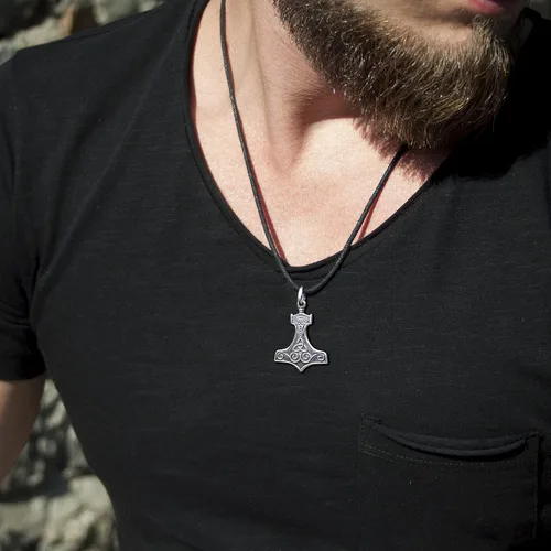 Vista 6 de 925 Sterling Silver Thors Hammer Necklace Handmade Replica - Mjolnir Pendant Necklace with Triquetra - Celtic Norse Nordic Viking Jewelry for Men