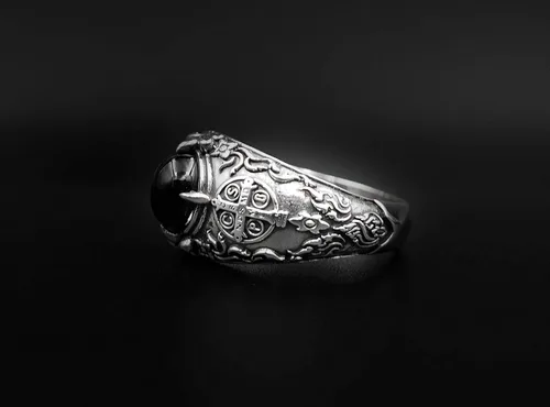 Vista 7 de Onyx - Anillo de exorcismo de San Benito para hombre, anillo de protección de demonio cruzado para mujeres y hombres, anillo de plata de ley 925