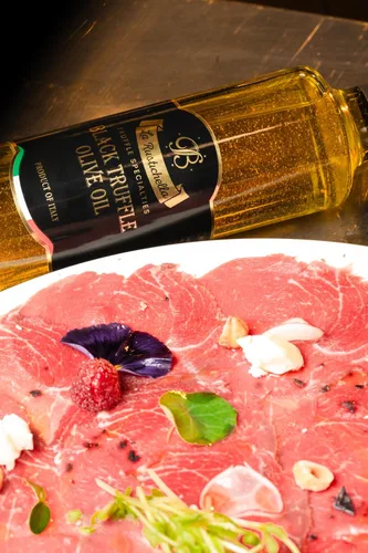 Vista 3 de La Rustichella - Aceite de oliva de trufa negra pequeño - (3.4 fl oz, 3.38 fl oz) - Vegano, sin gluten, sin colesterol