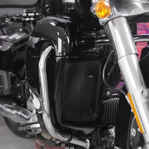 Vista 6 de Carenado inferior de pierna ventilada + altavoces de 6.5 pulgadas con rejillas para Harley Touring Road King FLHR Road Glide FLTRX Street Glide FLHX