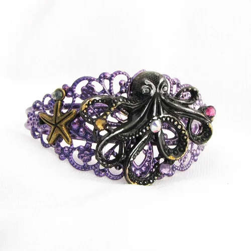 Vista 4 de Ursula Pulpo Brazalete Metal Steampunk Bajo el Mar