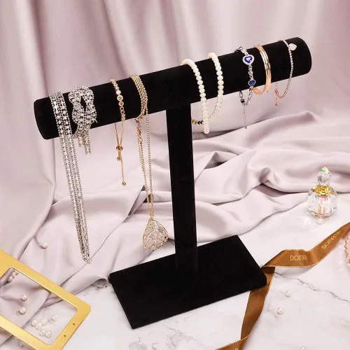 Vista 4 de Soporte de pulsera de terciopelo negro con barra en T de un nivel, organizador de collar para mujeres, niñas, hombres, organización del hogar