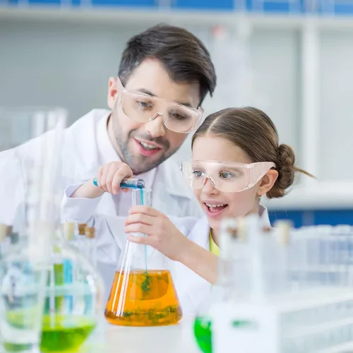Vista 4 de Tarpop Kit de disfraz de laboratorio para niños, abrigo de médico, gafas, tarjeta de identificación para proyectos, disfraz de científico
