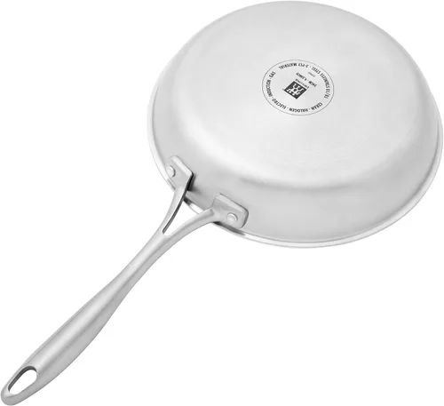 Vista 4 de ZWILLING Spirit - Sartén de acero inoxidable de 3 capas de 9.5 pulgadas con tapa