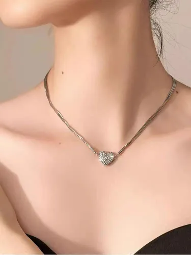 Vista 3 de ADOORO Colgante de amor magnético de doble cara con diamantes de doble cara, collar de pareja con imán creativo, collar magnético