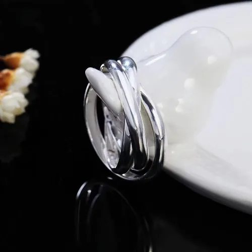 Vista 2 de QUSIIOSLK Anillo de plata de ley 925 entrelazado de triple banda entrelazada, anillos de alto pulido para mujer, anillo de boda trenzado entrelazado