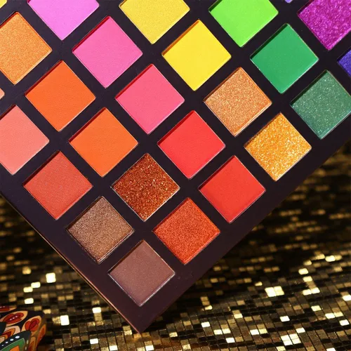 Vista 9 de UCANBE EXOTIC FLAVORS - Paleta de maquillaje de sombra de ojos de neón – 48 colores de alta pigmentación – Juego de regalo de paleta de maquillaje