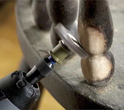 Vista 3 de Dremel EZ471SA Cepillo abrasivo grueso con detalle de grano 36