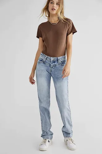 Vista 4 de Free People Shelby Boyfriend Jeans para mujer, color azul pájaro