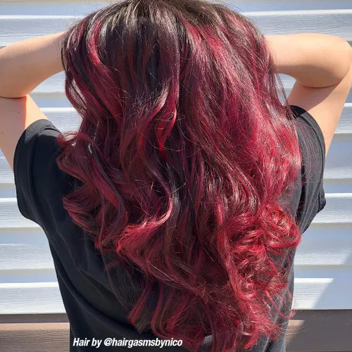 Vista 4 de Manic Panic Tinte de gel semipermanente de terciopelo rojo cereza profesional, color rojo cereza brillante, brilla bajo la luz negra, dura más de 40