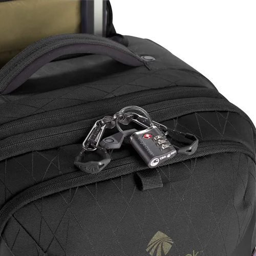 Vista 8 de Eagle Creek Gear Warrior Maleta con ruedas de 4 ruedas Softside, Negro azabache, 22 pulgadas, Gear Warrior Maleta de mano con ruedas de 4 ruedas