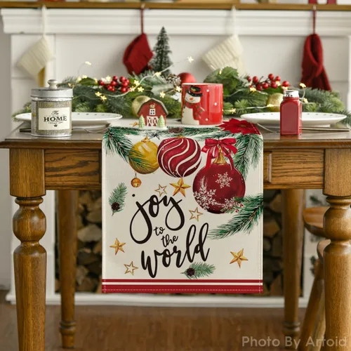 Vista 7 de Artoid Mode Bolas de Navidad con diseño de bolas de Navidad, Pino y Poinsettia, Camino de mesa de Navidad, decoración de mesa de comedor