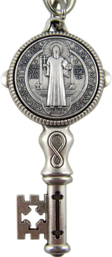 Vista 5 de Llavero colgante en forma de llave con medalla de San Benito Jubileo, 4 1/4 pulgadas