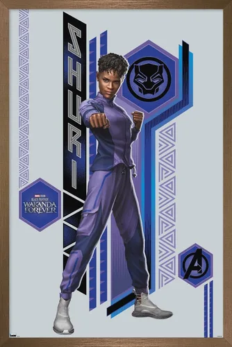 Vista 13 de Trends International Marvel Black Panther: Wakanda Forever - Póster de pared Shuri, 22.4 pulgadas de largo x 14.7 W, versión enmarcada de madera
