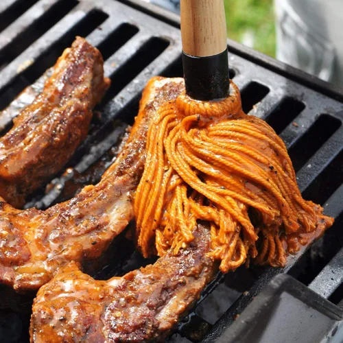 Vista 4 de Hedume Paquete de 2 trapeadores para barbacoa con 6 cabezales de repuesto adicionales, trapeador de madera para parrilla, mango largo de madera