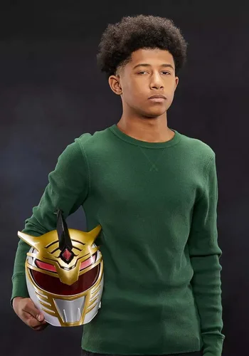 Vista 6 de Power Rangers Lightning Collection - Casco réplica prémium con soporte de exhibición (Lord Drakkon)