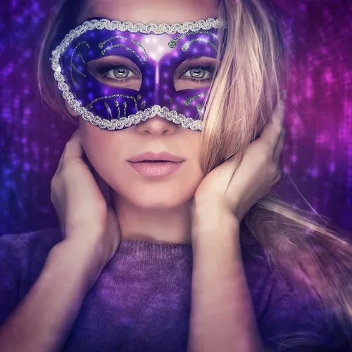 Vista 7 de Paquete de 40 máscaras de papel de Mardi Gras de color blanco liso para mascarada, máscaras de papel de media cara para mujeres, hombres y adultos