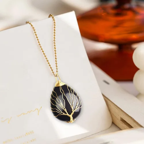 Vista 3 de Collar con colgante de lágrima envuelto en alambre dorado, collares de piedra de cristal curativa del árbol de la vida, joyas de piedras preciosas