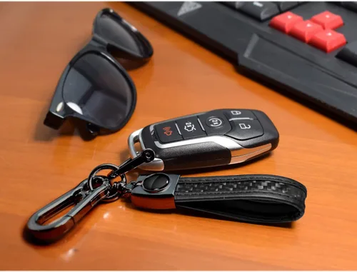 Vista 3 de iPick Image Llavero con correa de fibra de carbono negro real para Chevrolet Corvette C8, con licencia