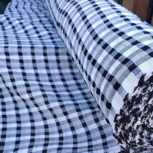 Vista 6 de Tela de lino de sirsaca a cuadros azules Material duradero, perfecto para coser, ropa y manualidades