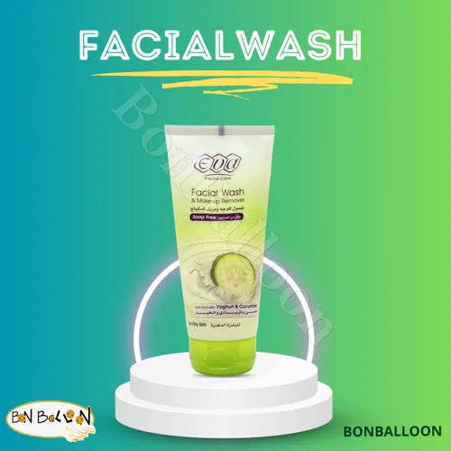 Vista 3 de (5.07 oz /5.1 fl oz) de lavado facial Eva y removedor de maquillaje enriquecido con pepino y yogur. Esta mezcla natural revive tu piel equilibra su