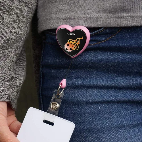 Vista 2 de Personalizado Personalizado 1 línea Flaming Hot Soccer Ball Heart Lanyard Carrete retráctil Insignia ID Card Holder