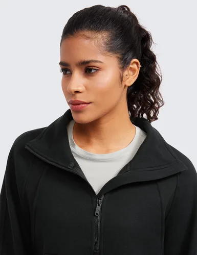 Vista 5 de CRZ YOGA Sudaderas con forro polar para mujer, media cremallera, cuello embudo, manga larga, sudaderas de gran tamaño con agujeros para el pulgar