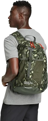 Vista 3 de Eddie Bauer Stowaway Mochila Empacable Viaje Exterior Ligera Plegable Duradera Poliéster Ripstop 30L - Cereza Negra
