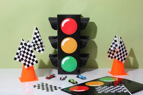 Vista 6 de Seozio 2 cajas de recuerdo de semáforo, cajas de transporte de 15.7 pulgadas para centros de mesa, semáforo, suministros de fiesta de cumpleaños