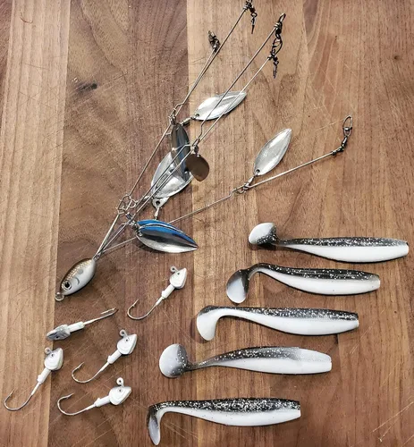 Vista 2 de Fishing Vault Señuelo de bajo con 5 brazos y 8 aspas, con cebos de natación y cabezas incluidas