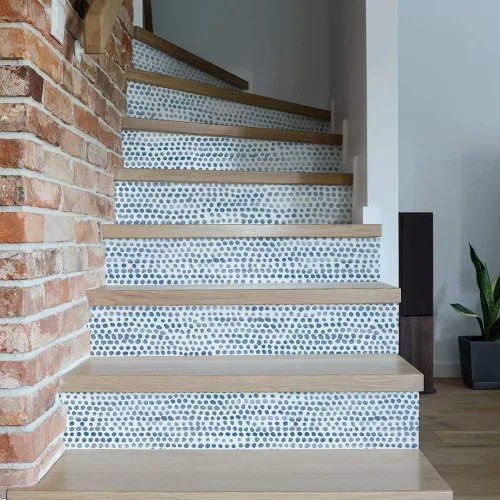 Vista 5 de Tempaper Blue Moon Moire Dots - Papel tapiz removible para despegar y pegar, 20.5 pulgadas x 9 pies, fabricado en los Estados Unidos