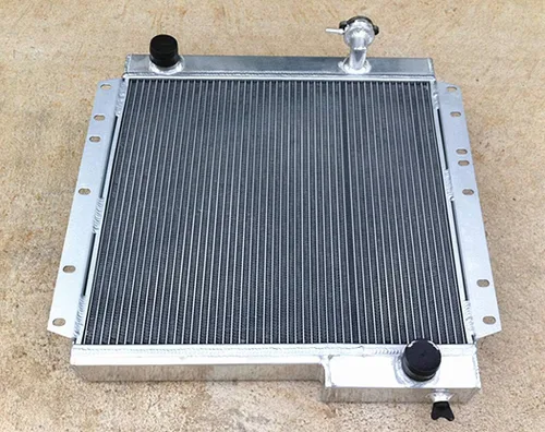 Vista 3 de Radiador de aluminio de 3 filas + ventilador para Toyota Land Cruiser FJ40 FJ45 Gasolina MT 1970-1980 1971 1972 1973