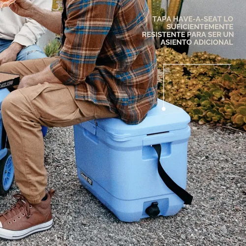 Vista 9 de Coleman Pro Enfriador Rígido Premium Ultraligero de Servicio Pesado de 25 cuartos, Aislamiento Extra Grueso Mantiene el Hielo hasta 3 Días