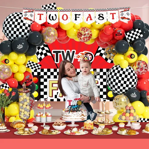 Vista 6 de Decoraciones de Cumpleaños Two Fast – 131 Piezas de Suministros para Fiestas de Cumpleaños con Temática de Autos de Carreras con Fondo Two Fast