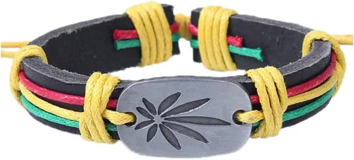 Vista 2 de Art Attack Weed 420 Marihuana CBD THC Pot Leaf Rastafari Jamaica Hip Hop Rap Pulsera ajustable, Cuero sintético